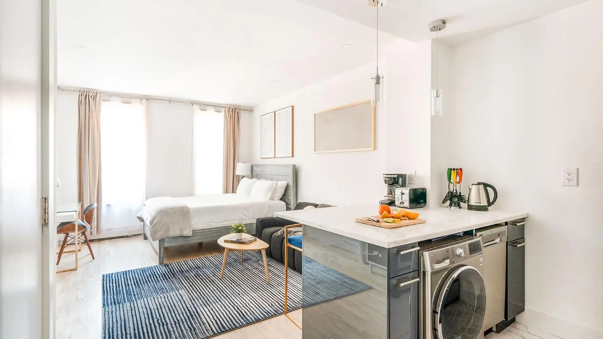 Apartment 1597-14 New Renovated Studio Rime Ues New York