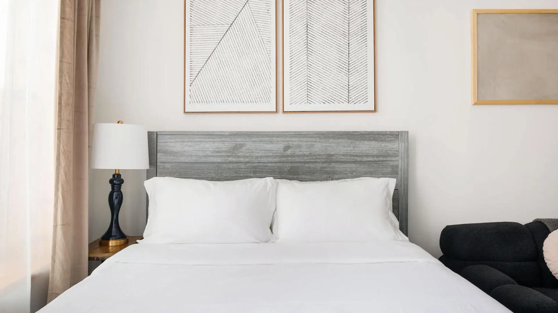 1597-14 New Renovated Studio Rime Ues New York 0*,